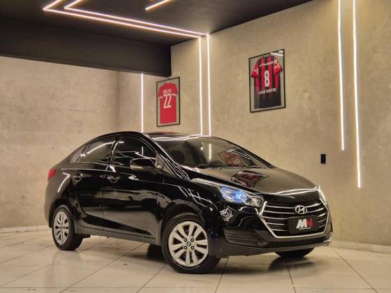 HYUNDAI HB20S 1.6 COMFORT PLUS 16V FLEX 4P MANUAL